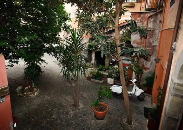 931 Montefiore Apartment Rome